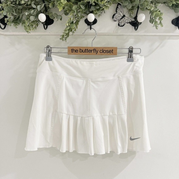Nike Dresses & Skirts - Nike Womens Tennis Dri Fit Skirt Large White